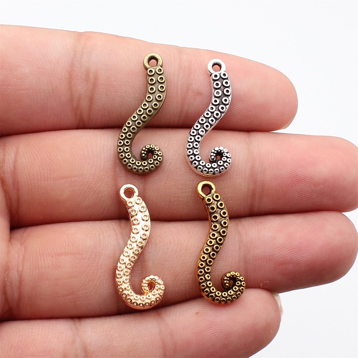 Vintage Fashion Words - WYSIWYG 20 Buah 26X10Mm 4 Warna